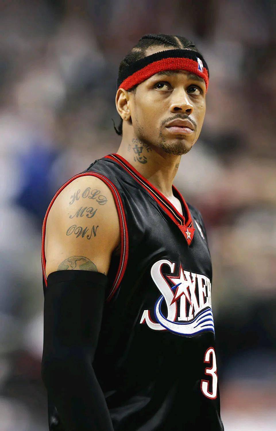 记录报：C罗并不会被追加禁赛，可以正常参加世界杯小组赛（记录报：C罗不会遭追加停赛，世界杯小组赛可正常出场）