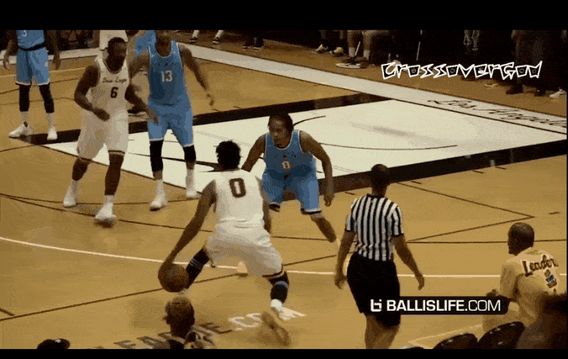 赵丽娜：女足输8球很多人破防，不知女足教练男的女的就开喷（赵丽娜谈0-8惨败：不少人情绪失控，教练性别都不清楚就开喷）