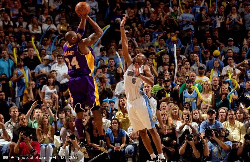 “你不是梅西C罗”！范戴克公开力挺后，萨拉赫仍被狠批（范戴克力挺也挡不住质疑：萨拉赫仍遭痛批，“你又不是梅西C罗”）